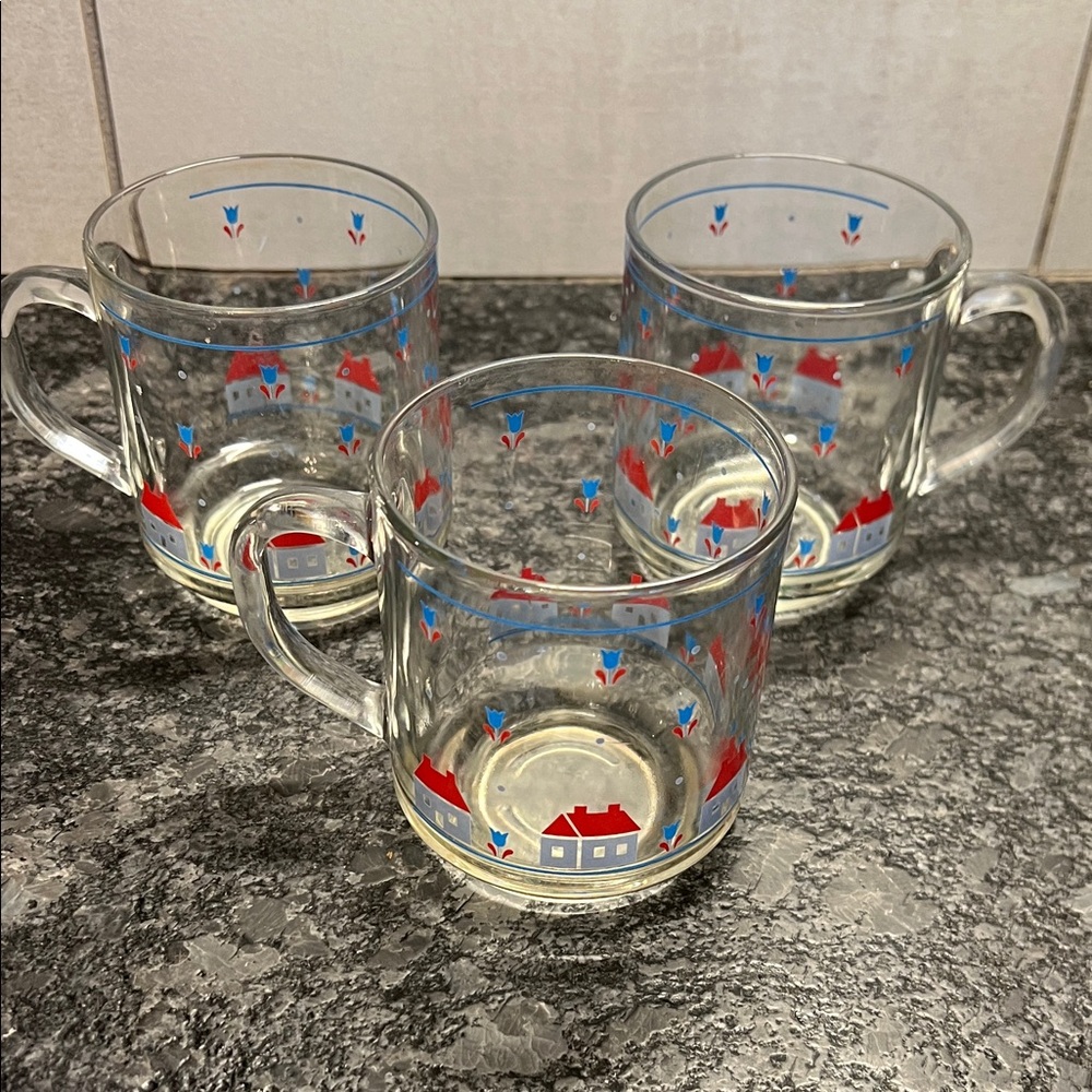 Luminarc Glass mugs with handle. Country Cottage. Folk Art